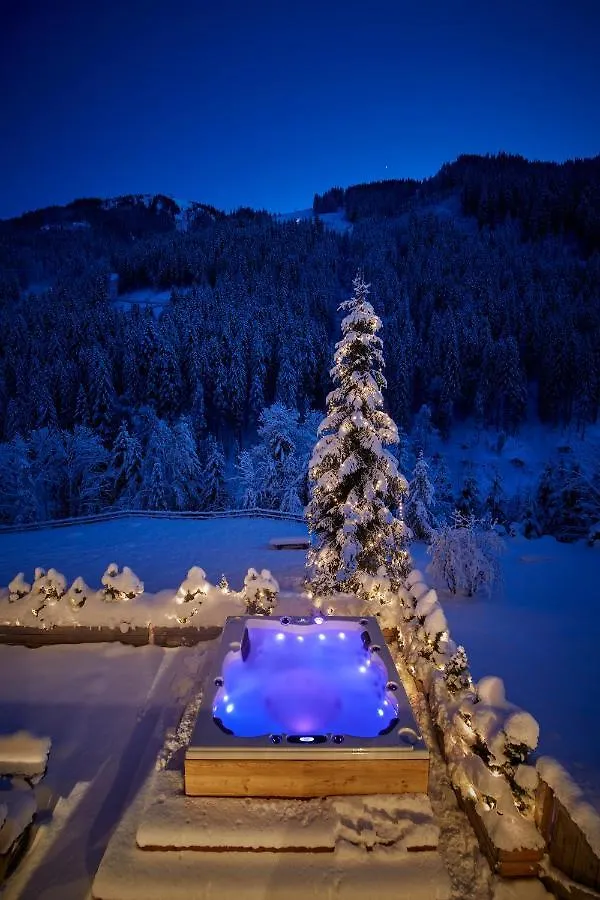 Chalet Tannenbaum Saalbach-Hinterglemm Austria